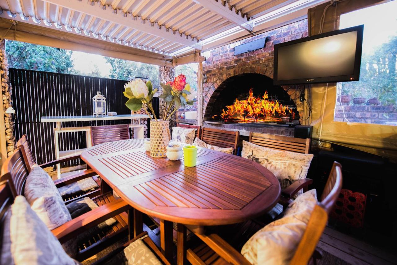 בלומפונטייין Cottonwood Guesthouse Oasis מראה חיצוני תמונה