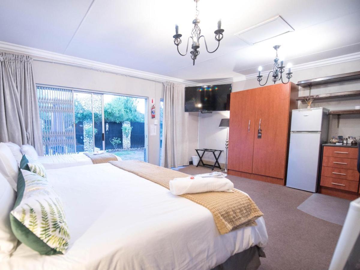 בלומפונטייין Cottonwood Guesthouse Oasis מראה חיצוני תמונה