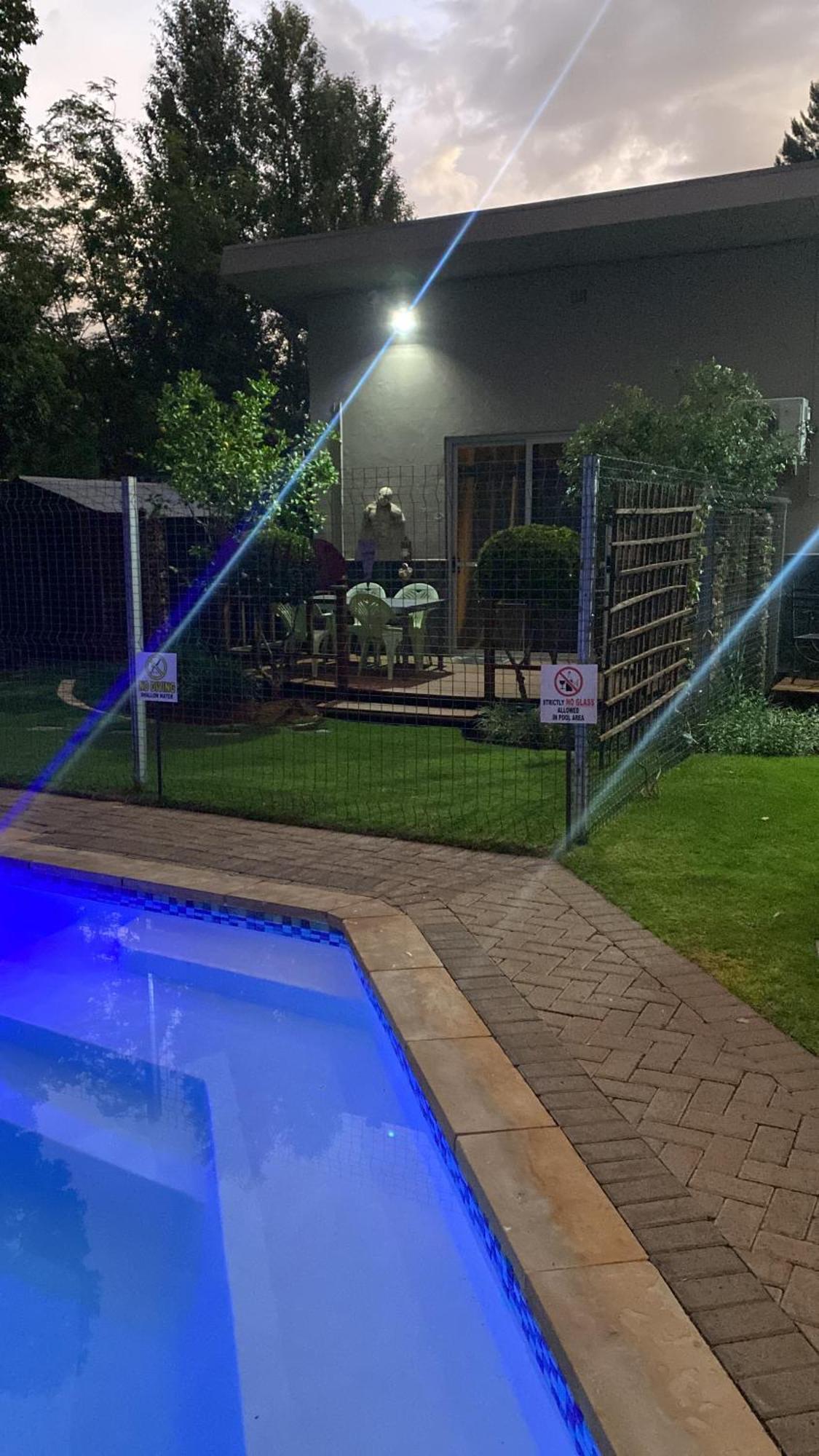 בלומפונטייין Cottonwood Guesthouse Oasis מראה חיצוני תמונה